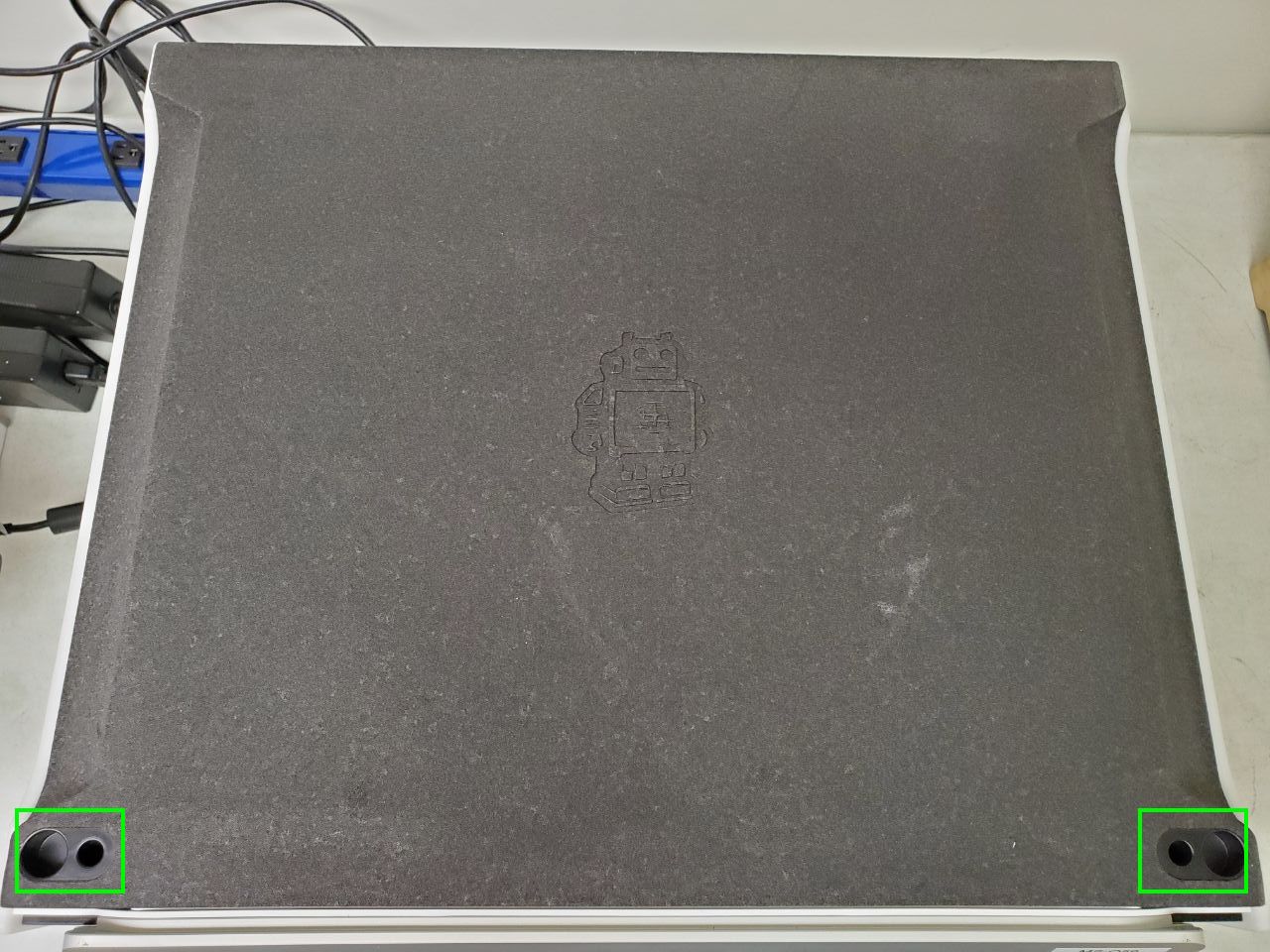 1_-_Foam_Cover_Screw_Holes__1_.jpg